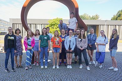 Gruppenfoto am Campus Weiden